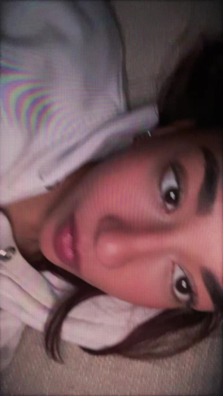 @_.comelablack._