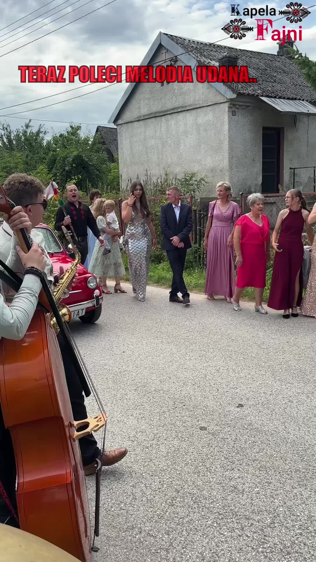 @kapelafajni