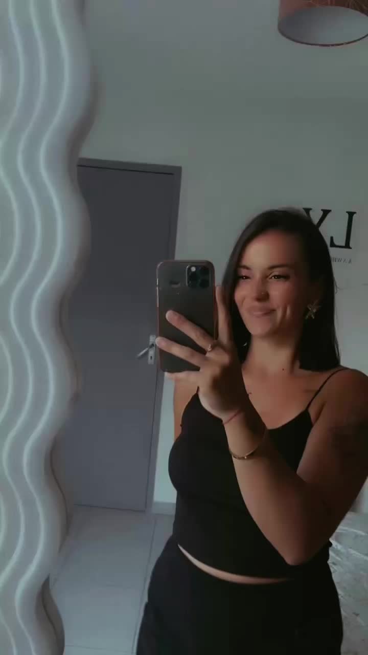 @Coralie ✨