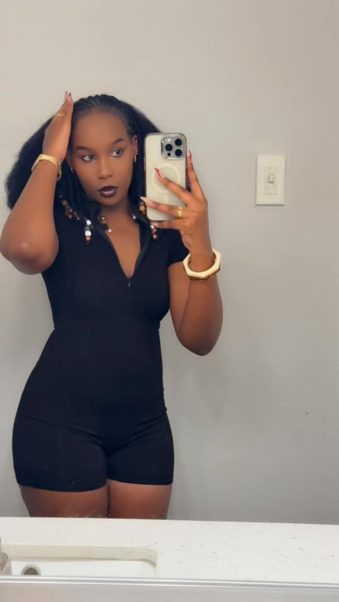 @Princessahmuchai