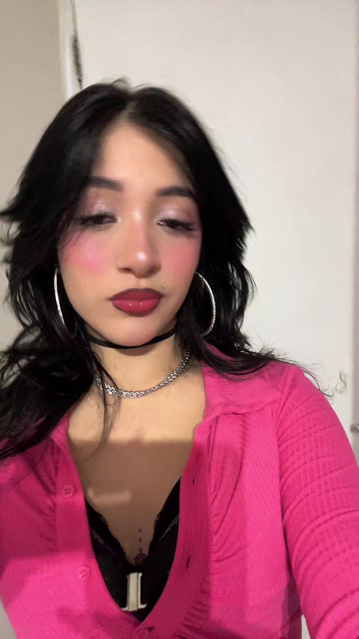 @itsdanisixx