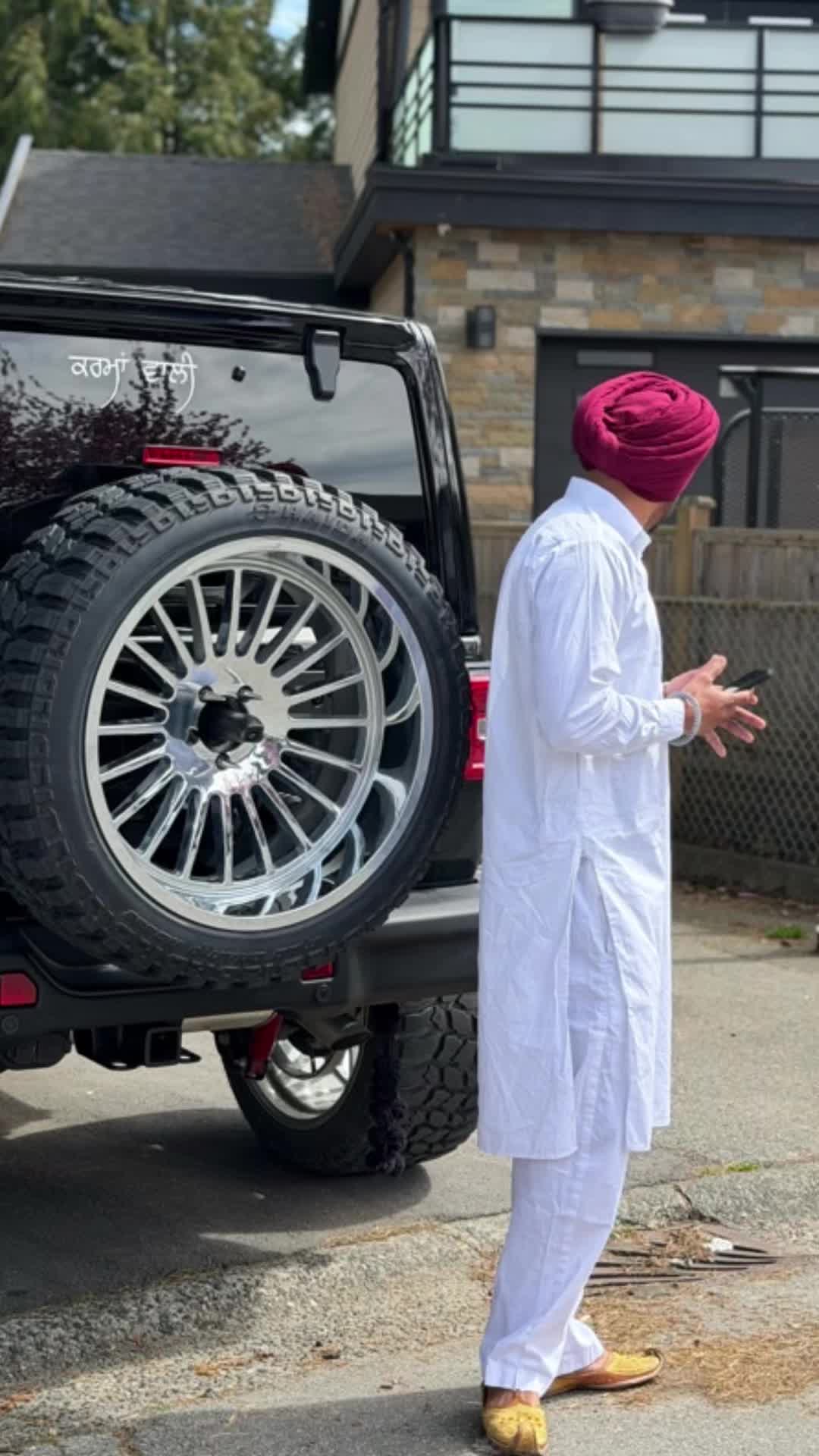 @Gurvinder_PB02