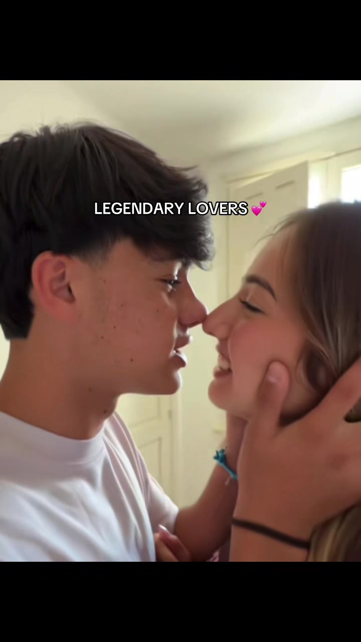 @Sofiii💕