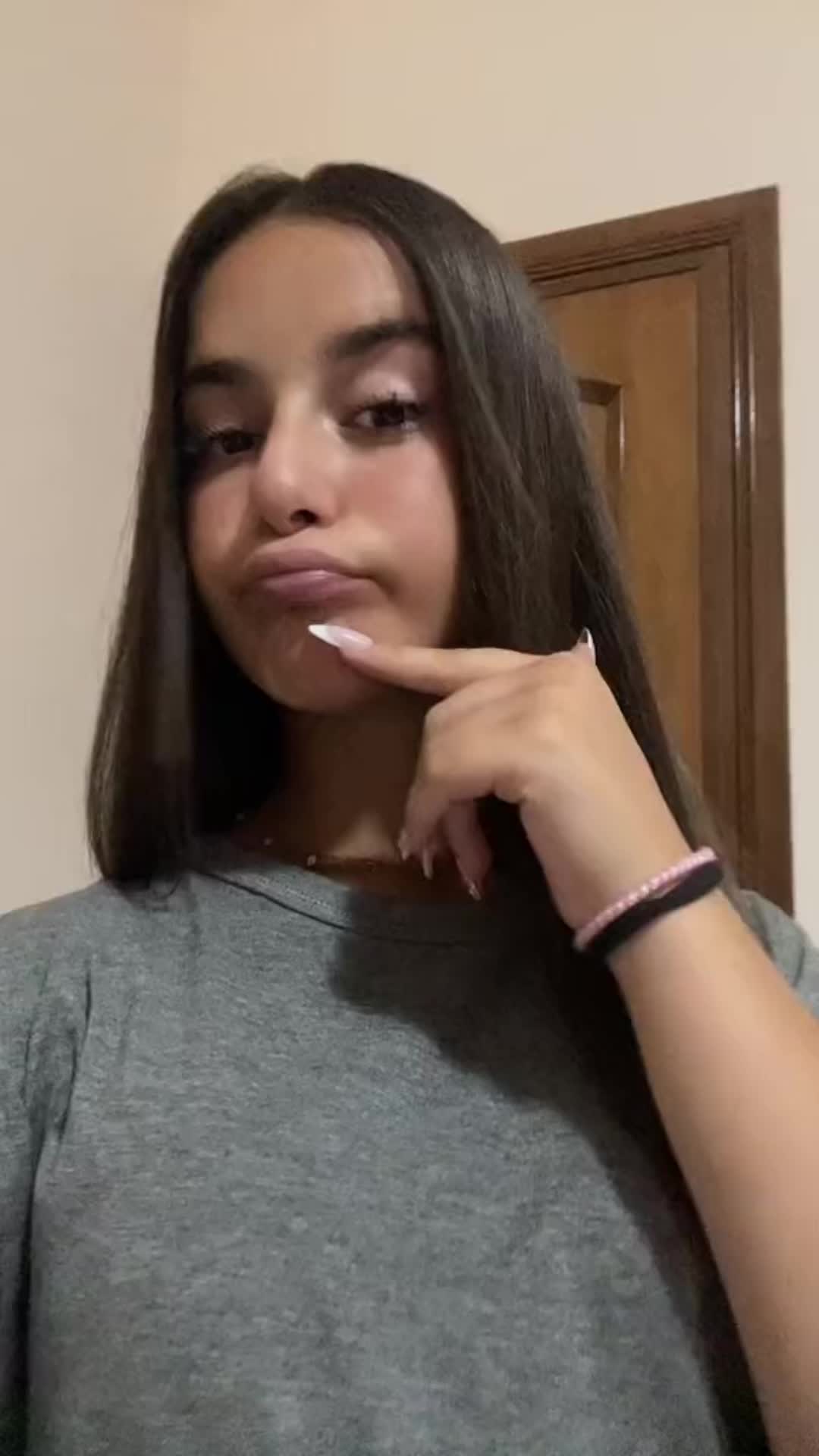 @R O N E L A