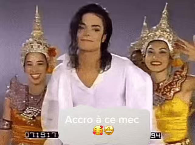 @{Juju} Michael Jackson fan ✨