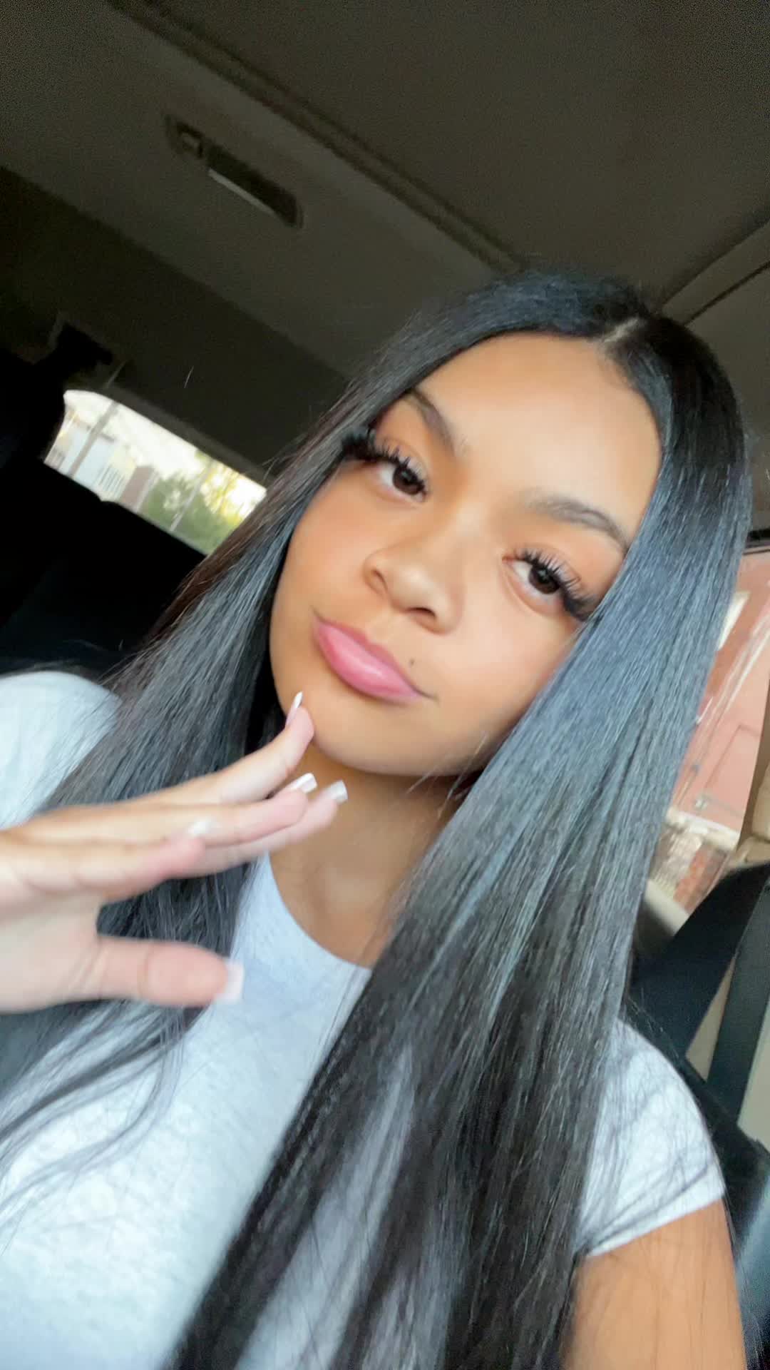 @️