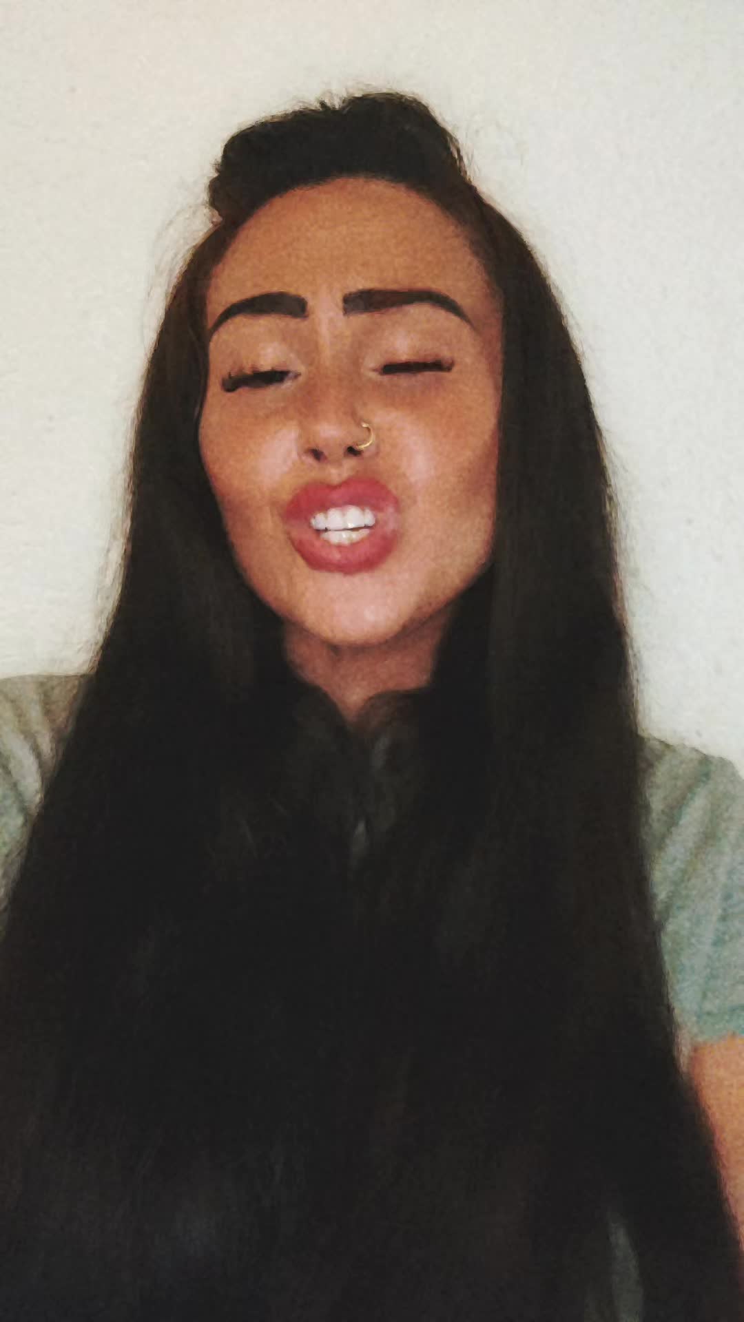 @YsaBella