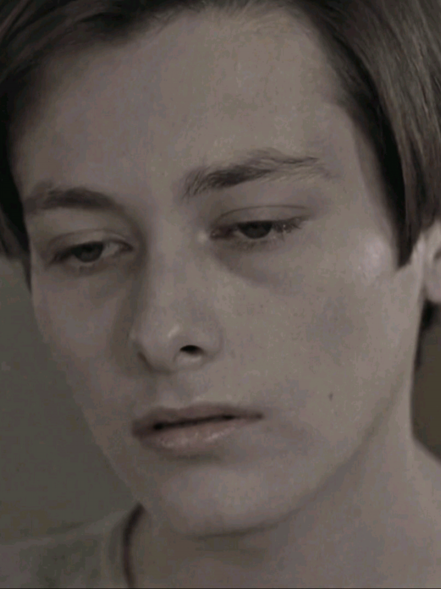 @𝙀𝘿𝘿𝙄𝙀