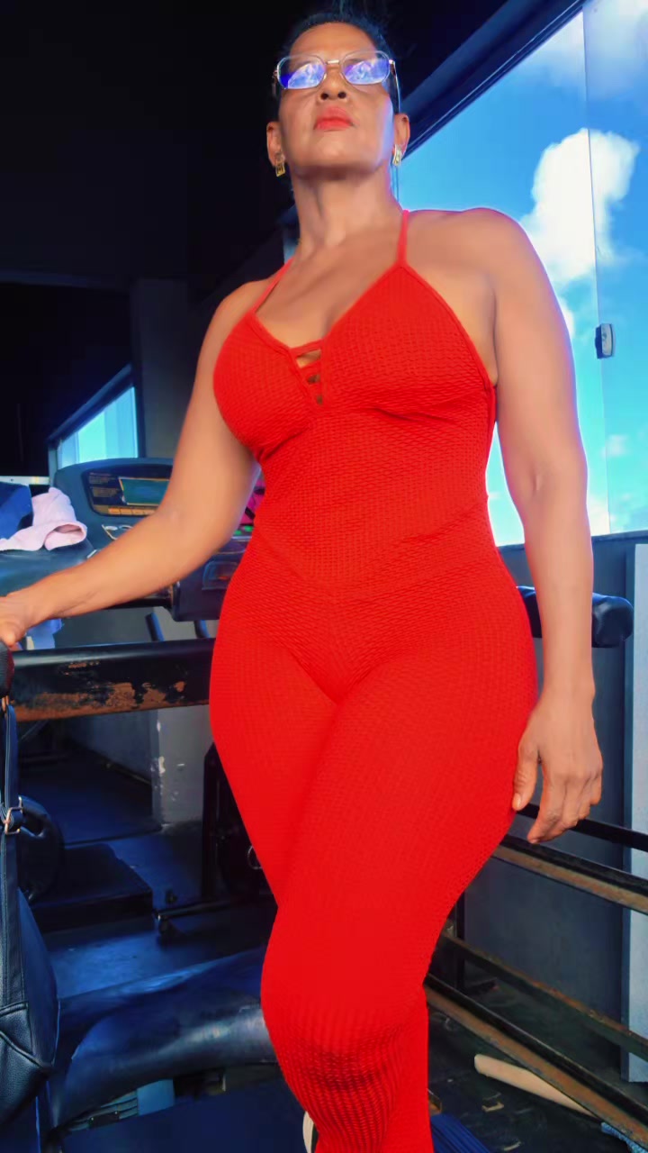 @FelinaSexyofc