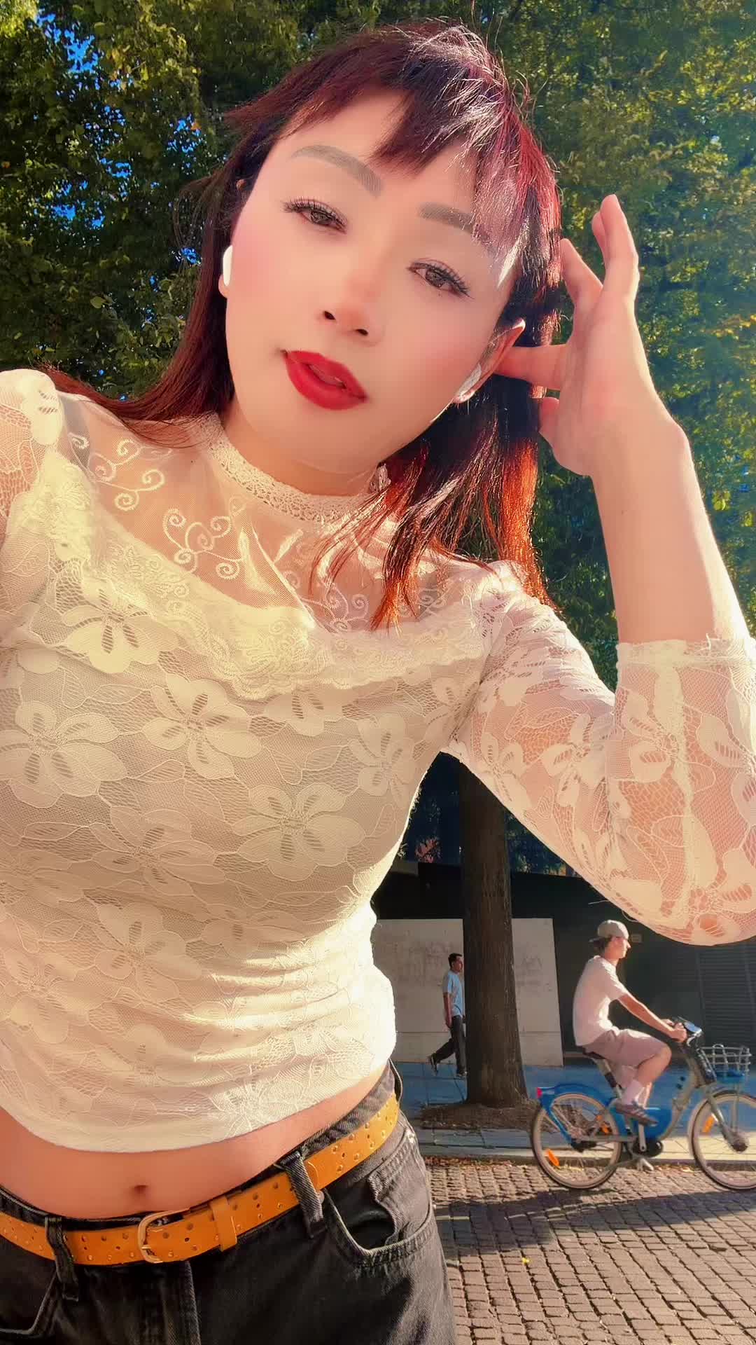 @tenzinliza