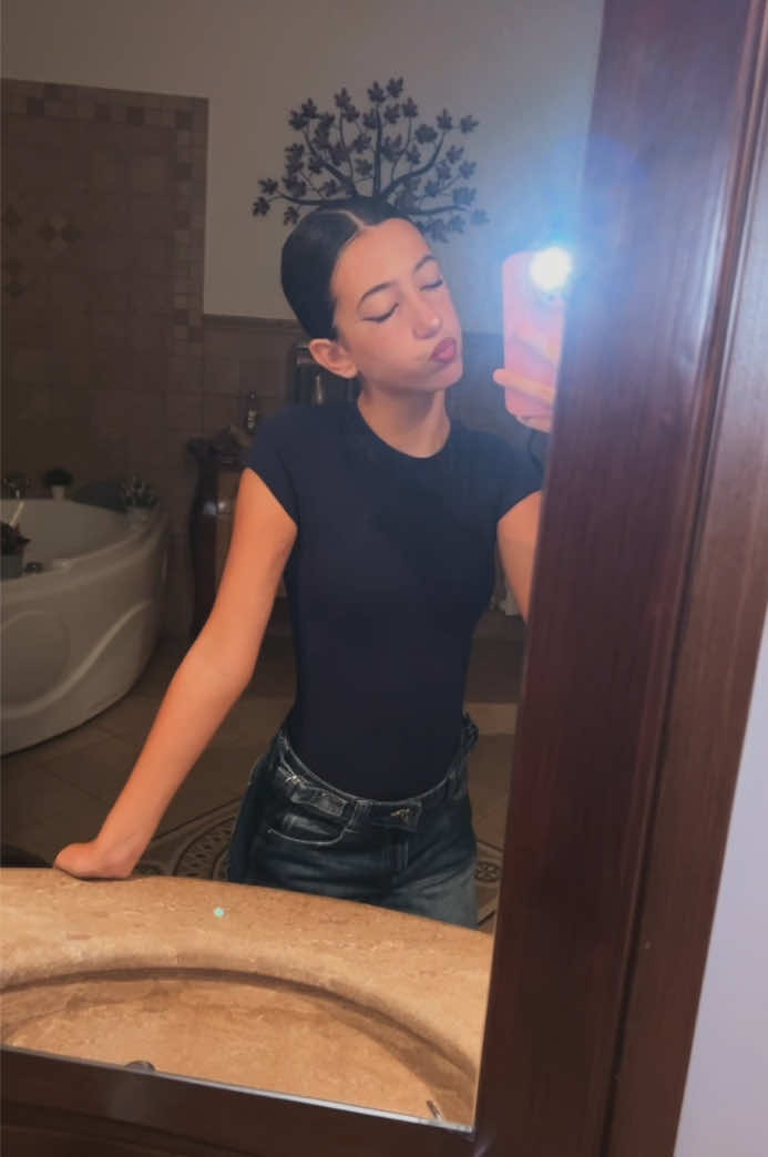@𝐺𝐼𝑈𝐿𝐼𝐴