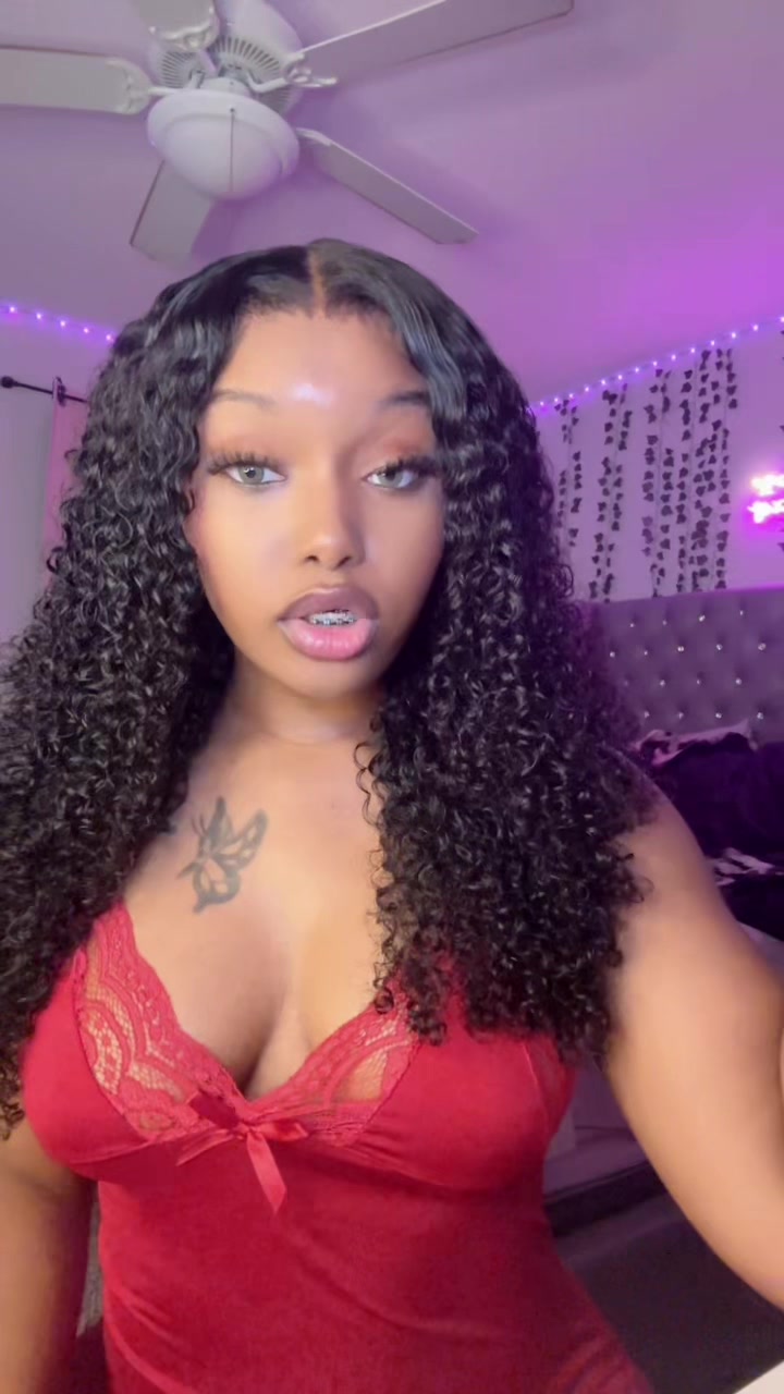 @YoucantfindmeHo🤪