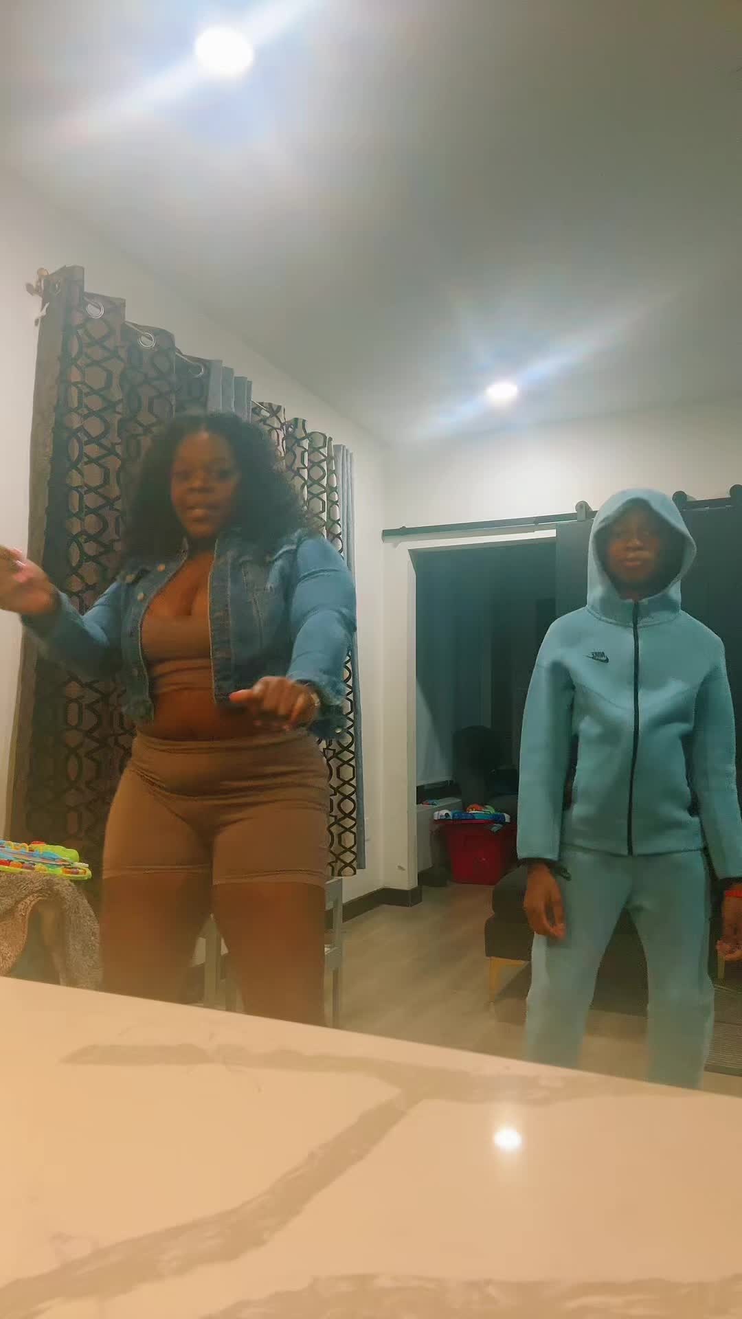 @Asiaasiap