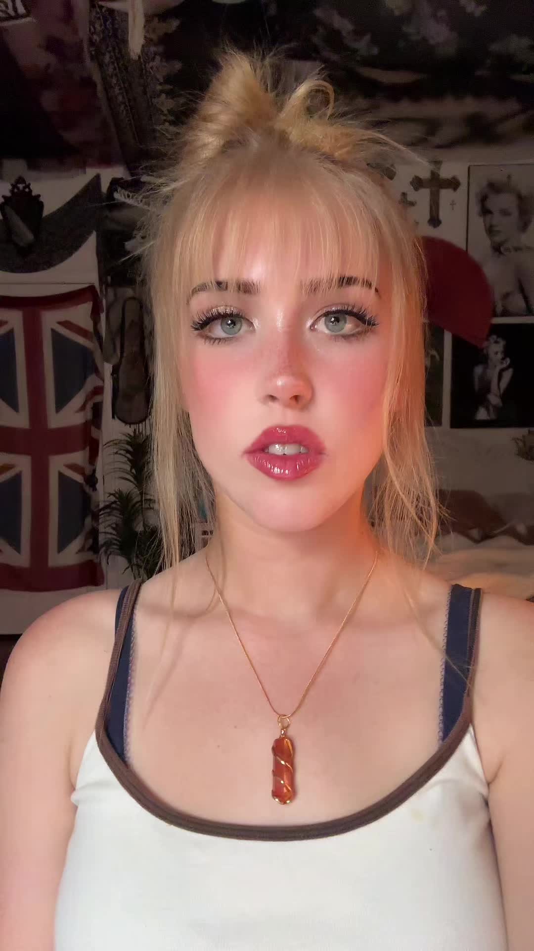 @Jillthefuckout