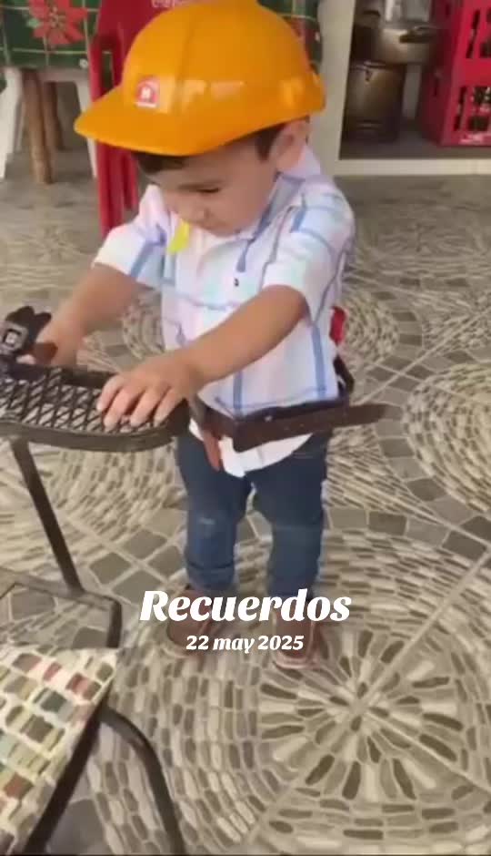 @Angelica González