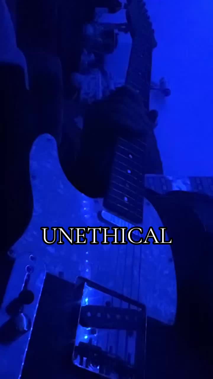 @J03