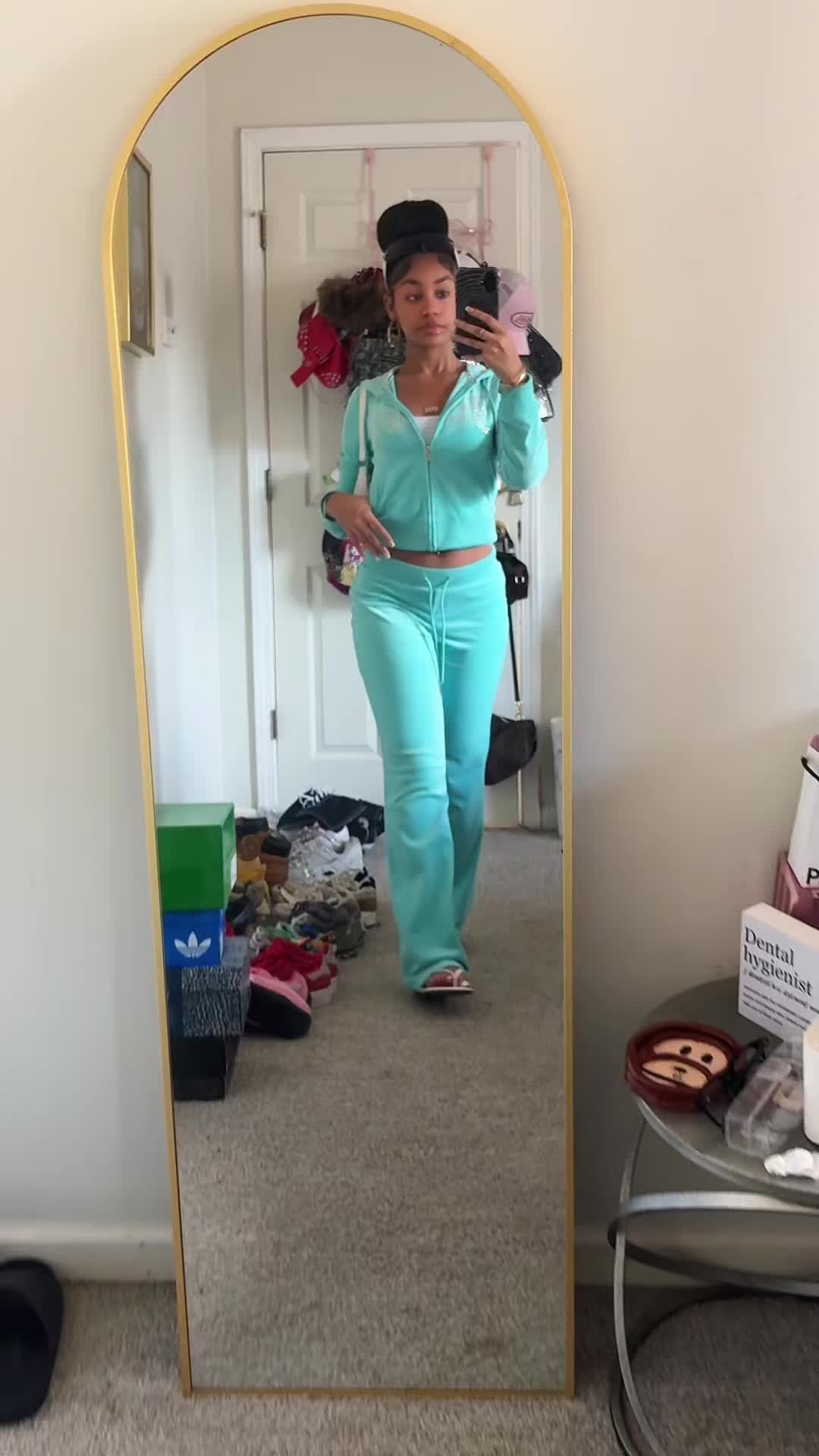 @somelonelygirl101