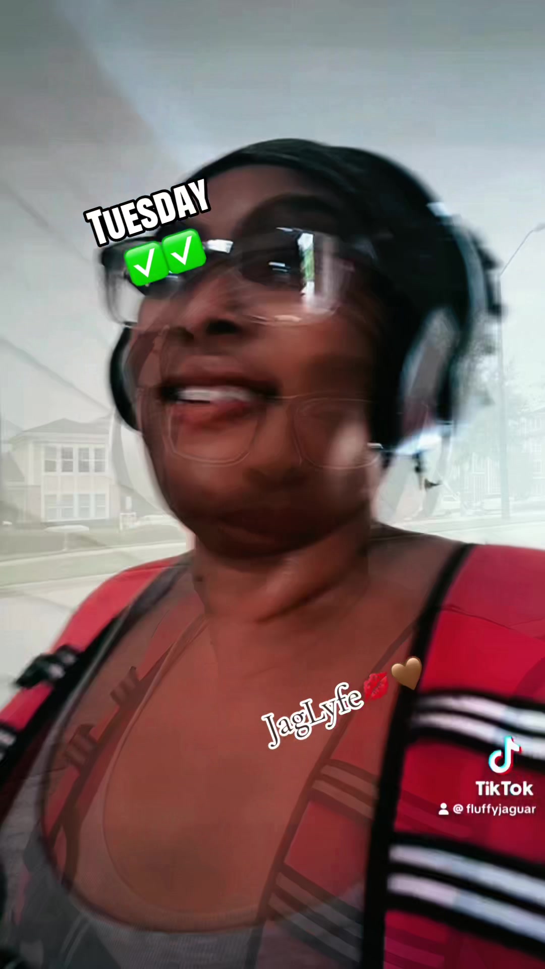 @fluffyjaguar😈DGAF