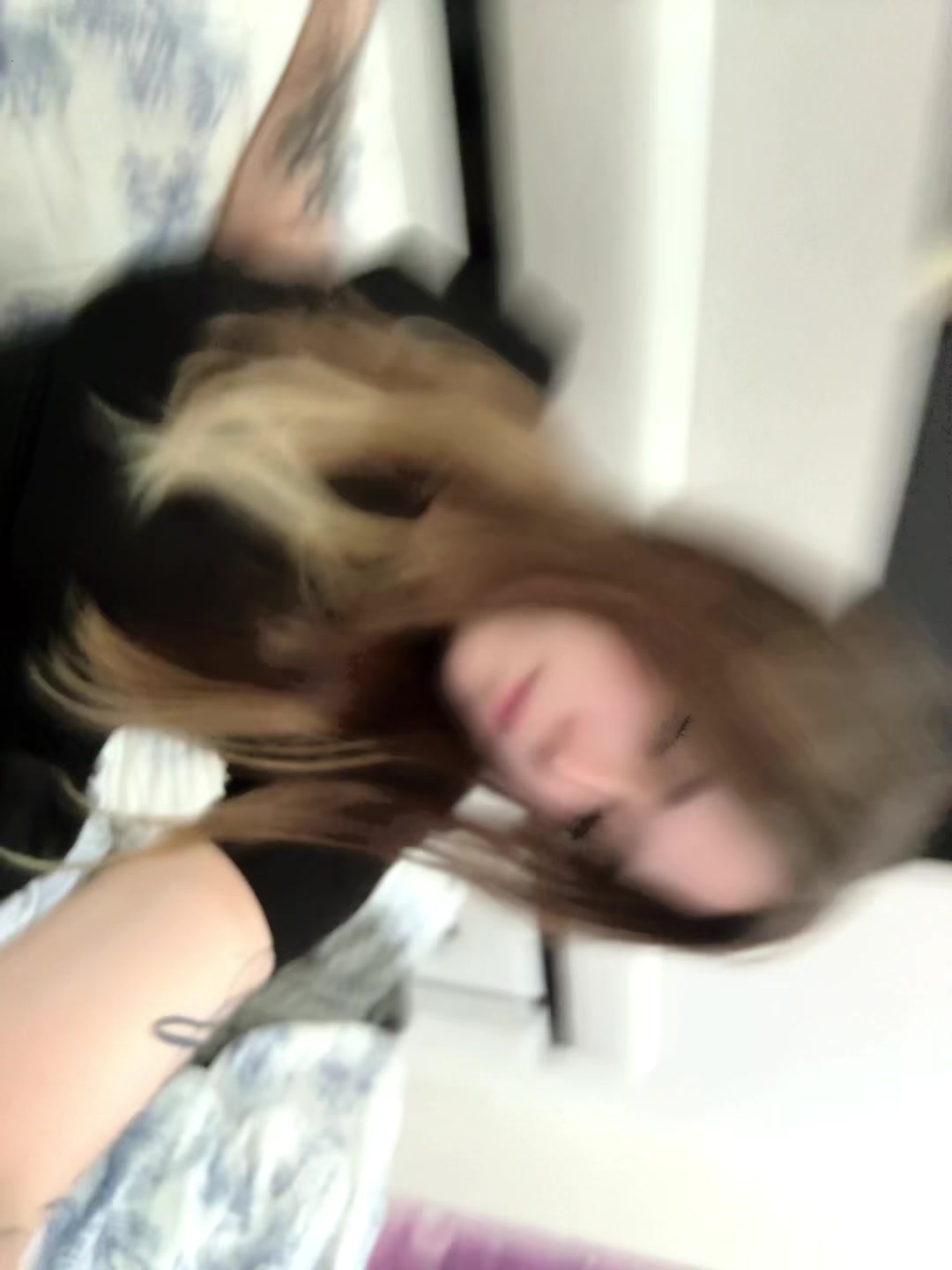 @А