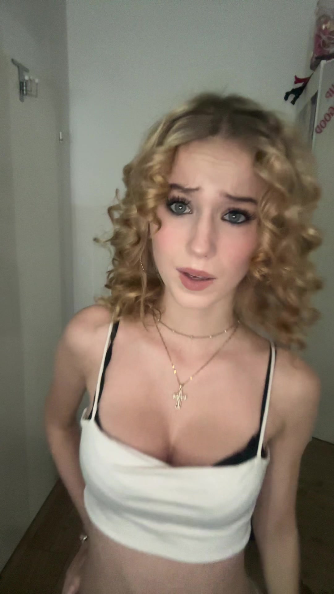 @🦢