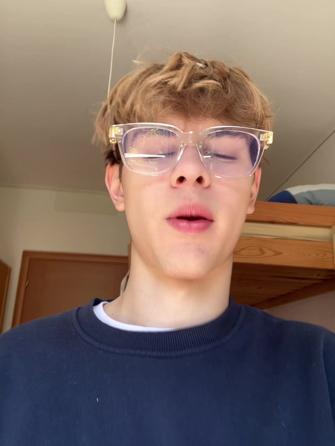@lorii 🧸