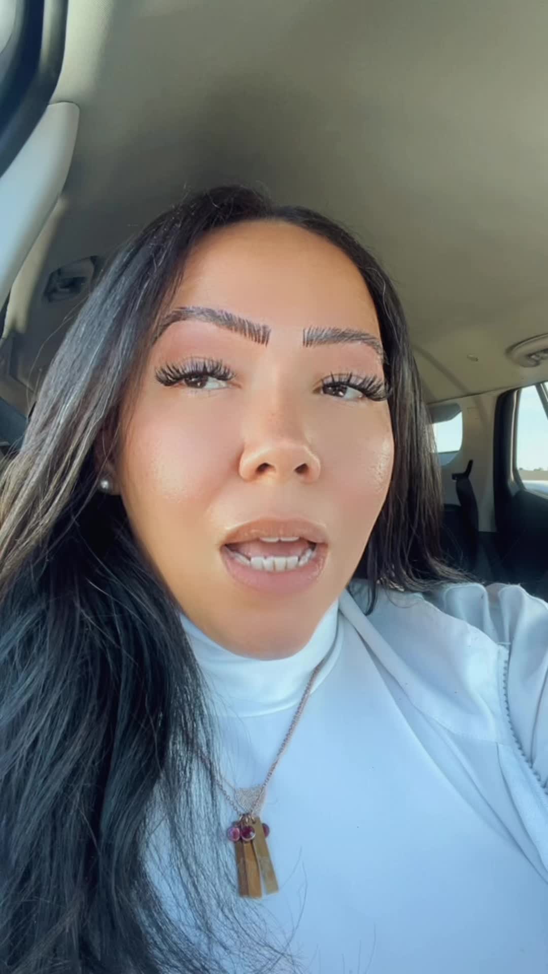 @Krystina B 🔌🦅