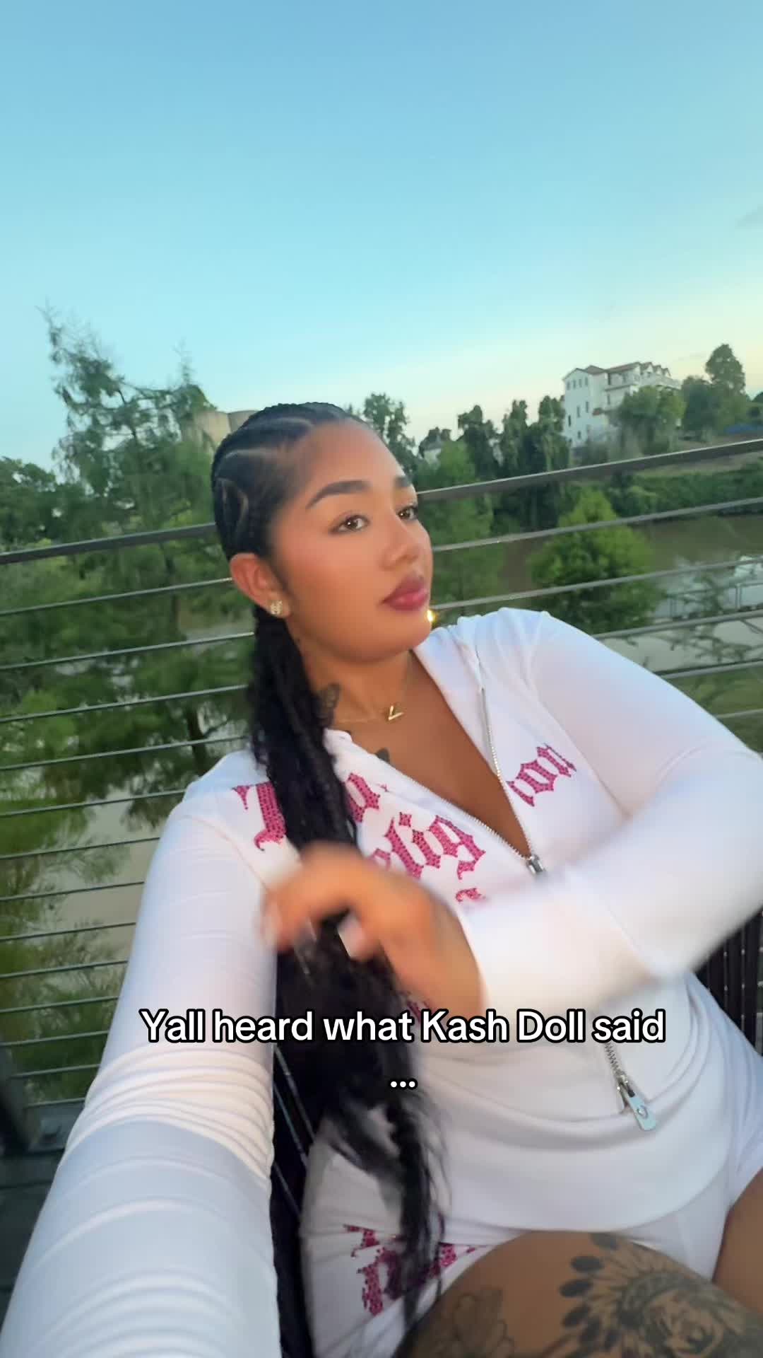 @Daysidukesho