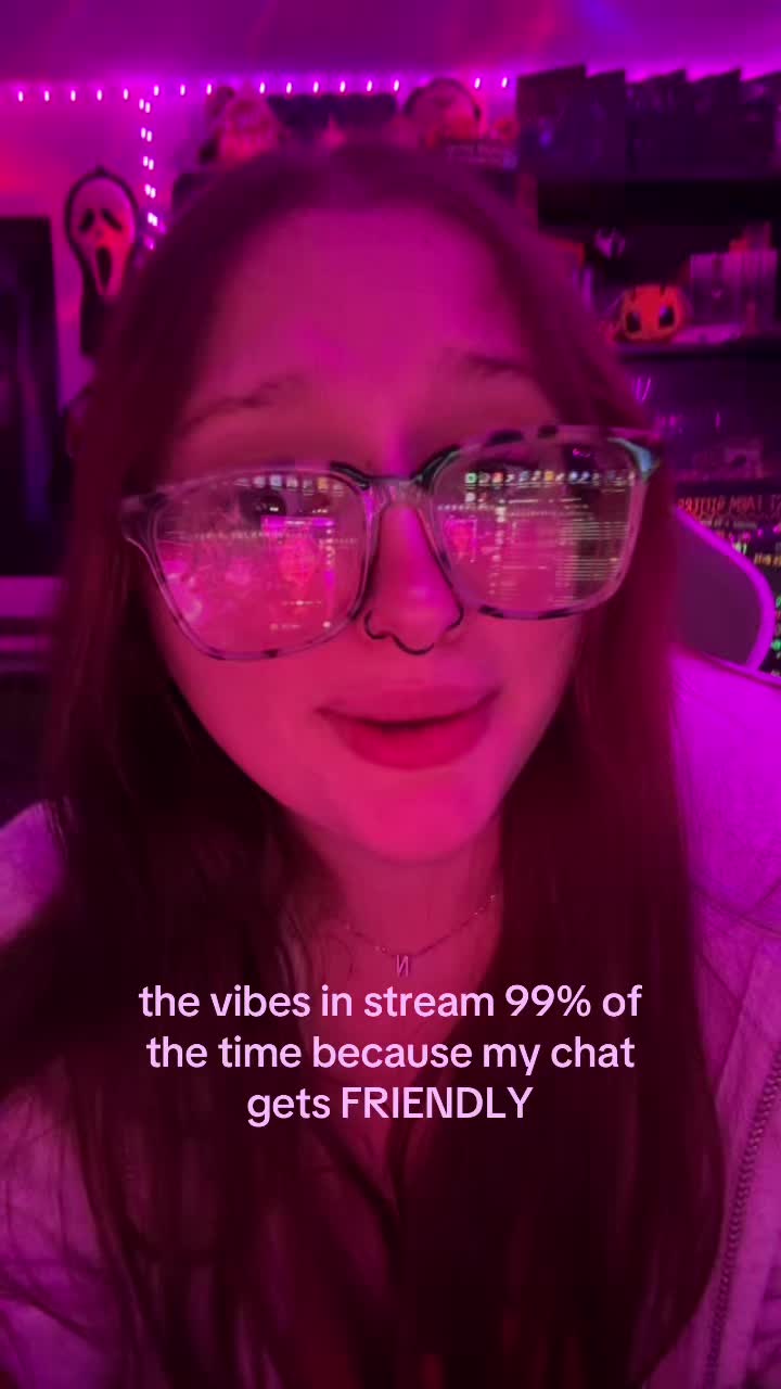 @halesbalesgames | Twitch 𐙚 ̊