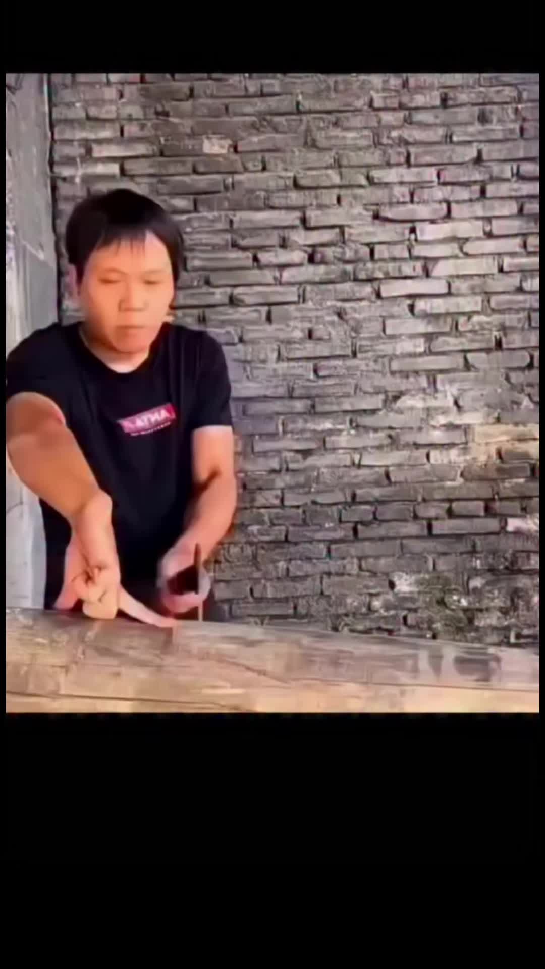 @JuanDeMontreal