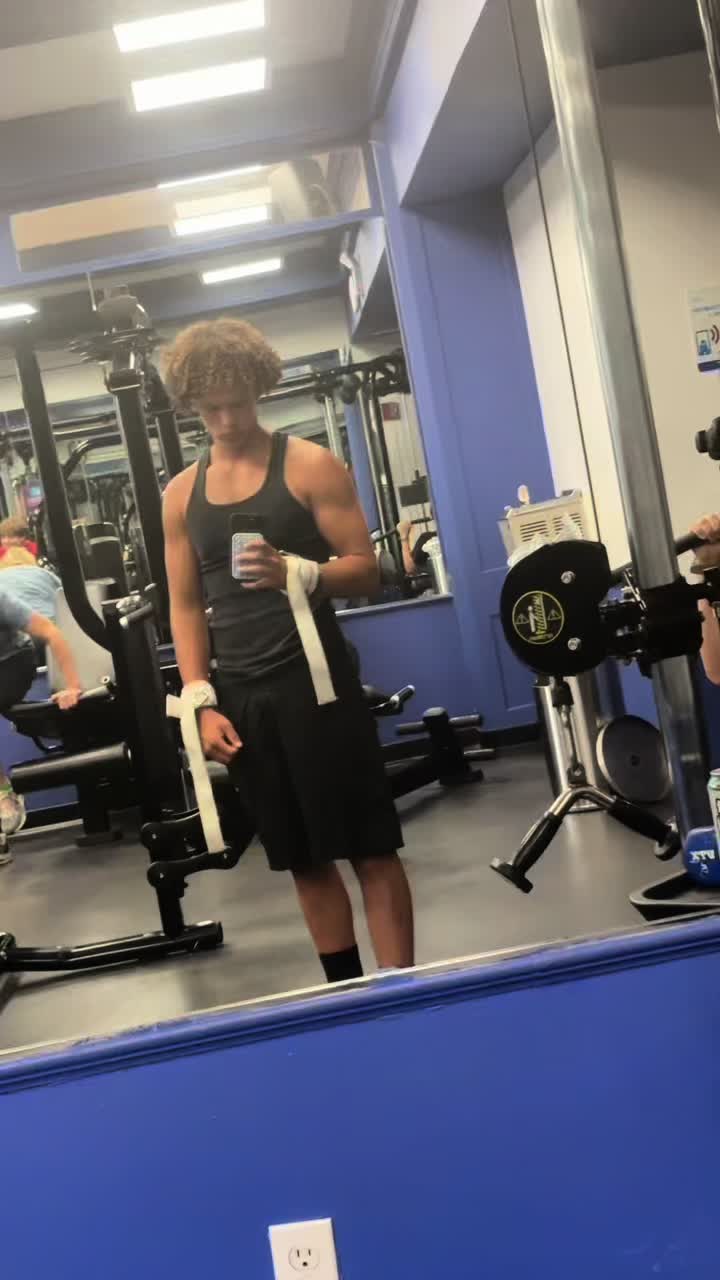 @Arlo_lifts