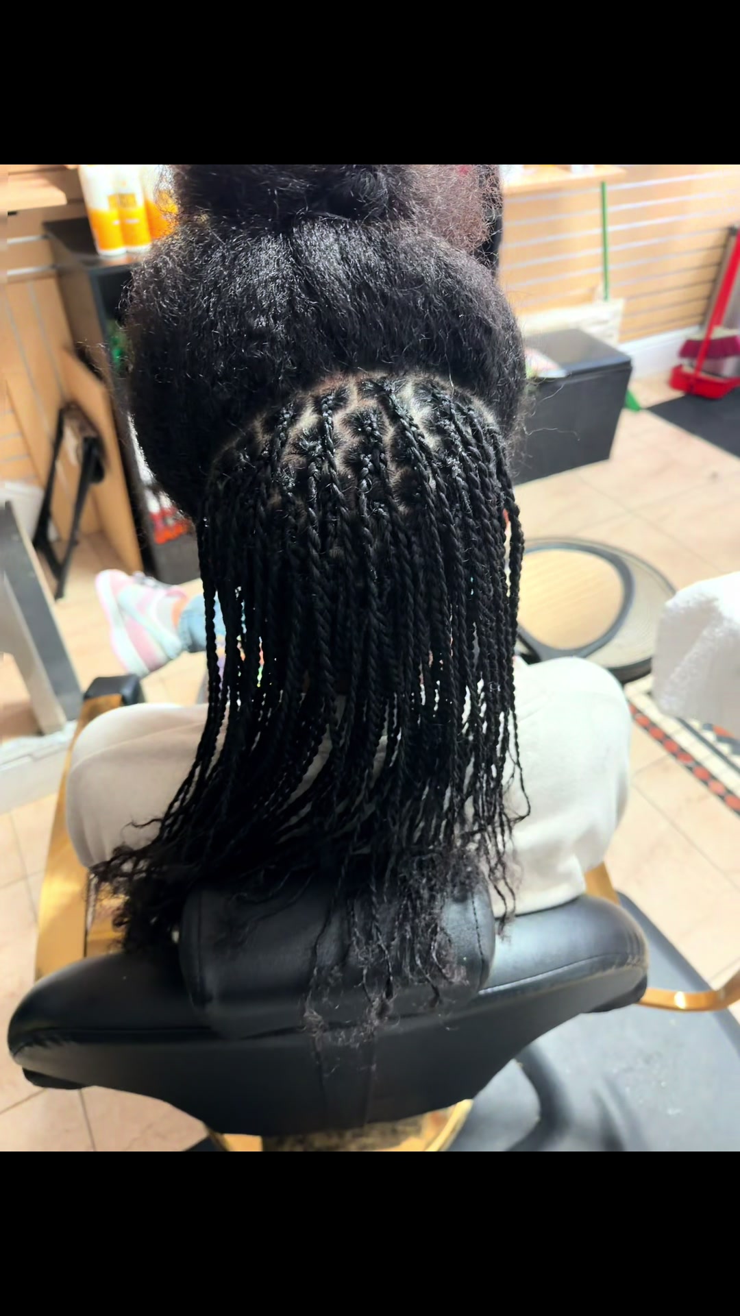 @Akwaba braids by Mamou