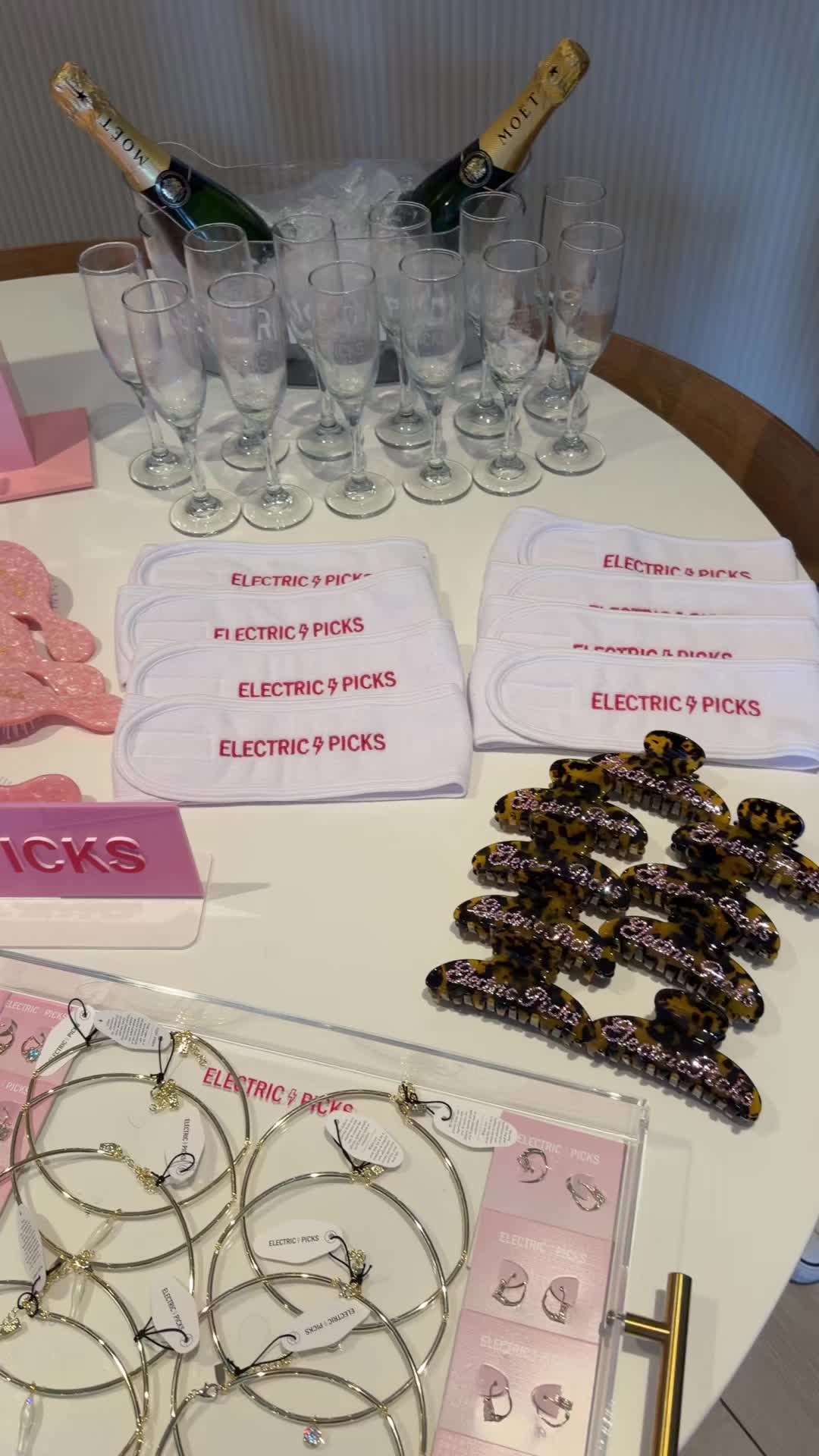 @Electric Picks Jewelry