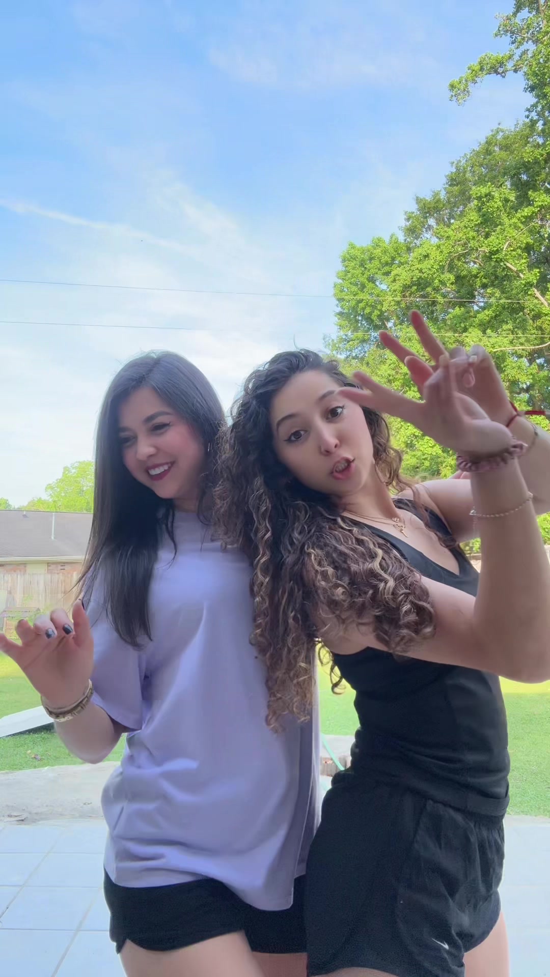@Jess🐱🧡