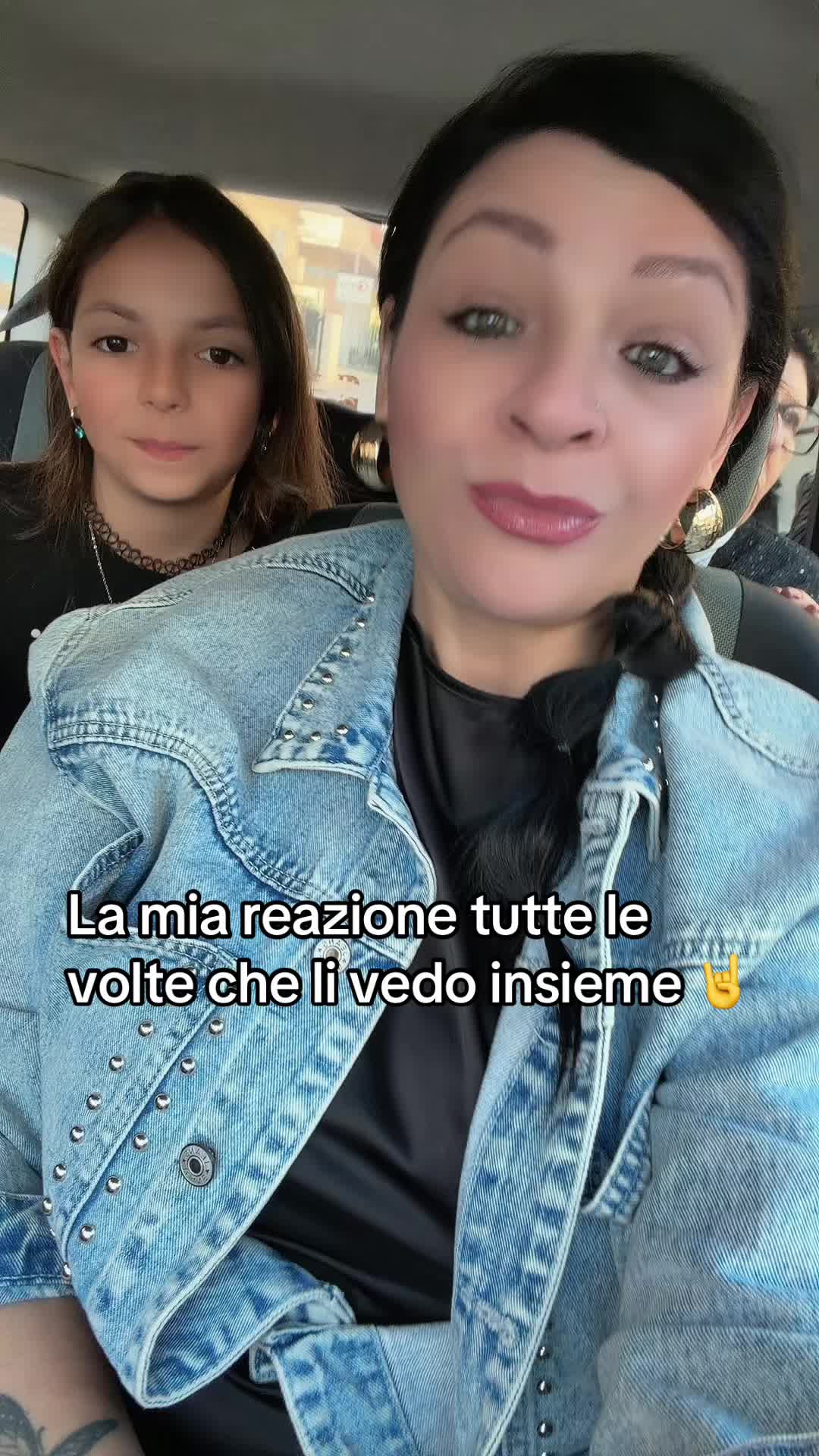 @🦋PIERA🦋occhi verdi