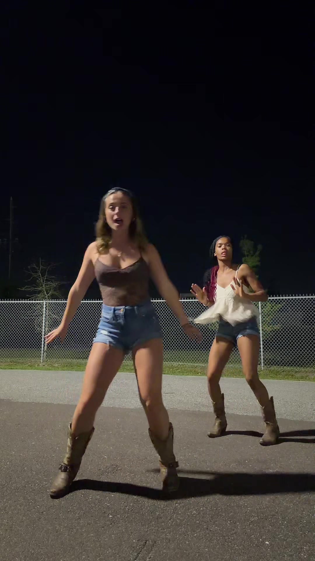 @Tiana✨