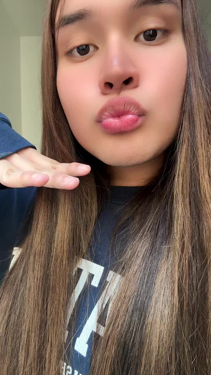 @Nicole ✨