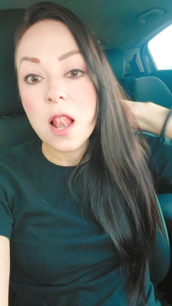 @Violeta Gomez