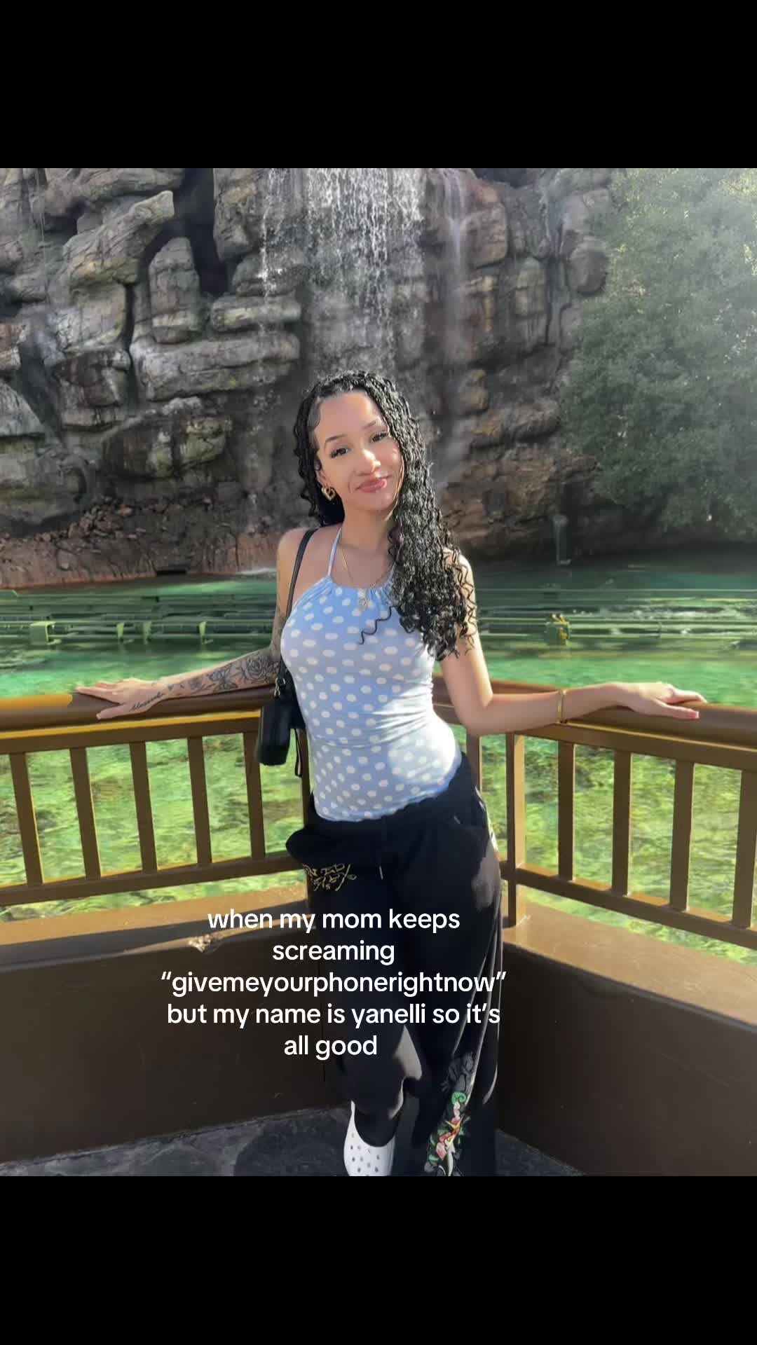 @yanelli
