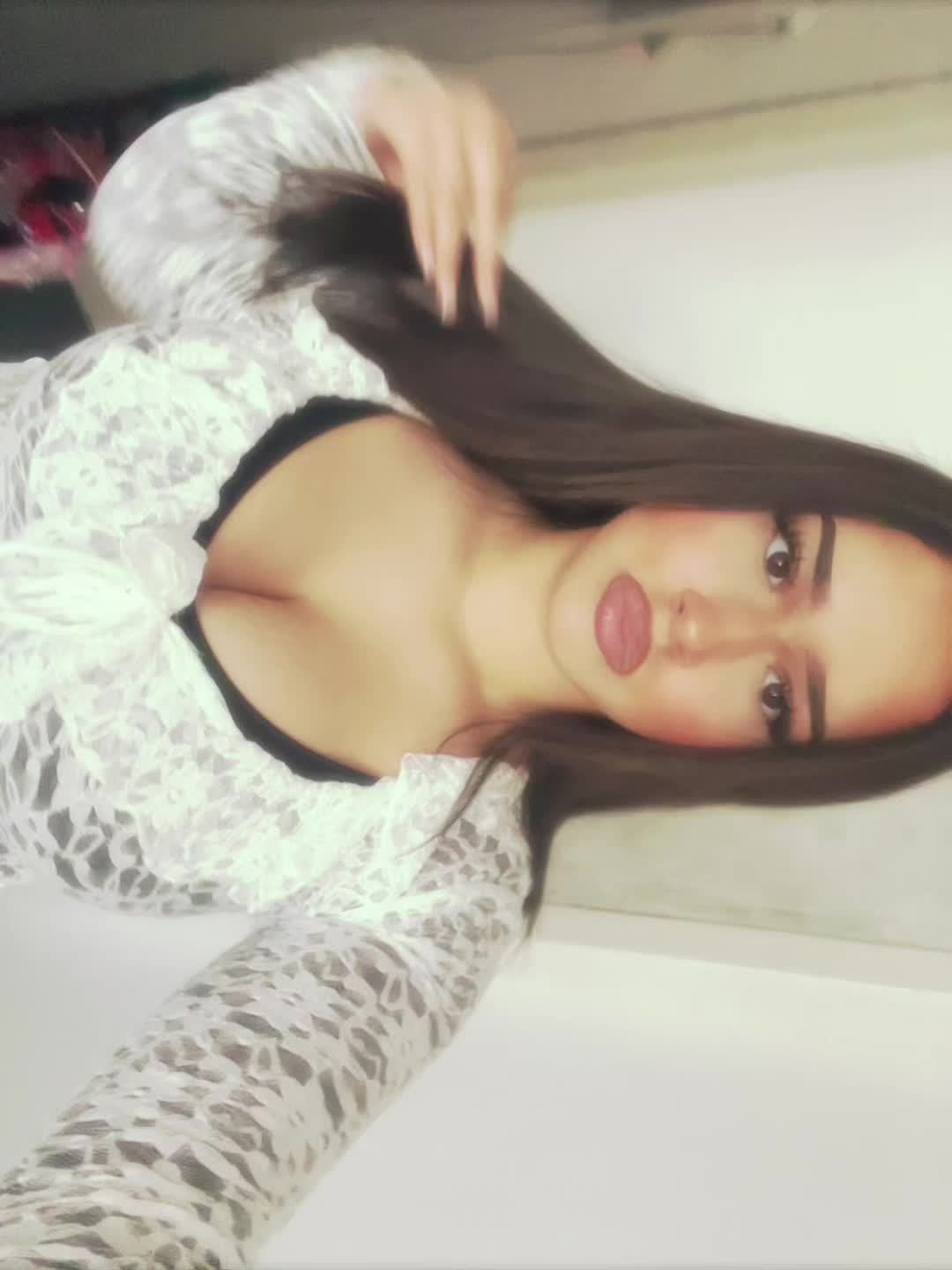 @⠀⠀⠀⠀⠀⠀⠀luana