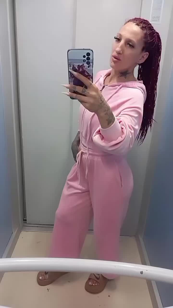 @KARMA 🤫