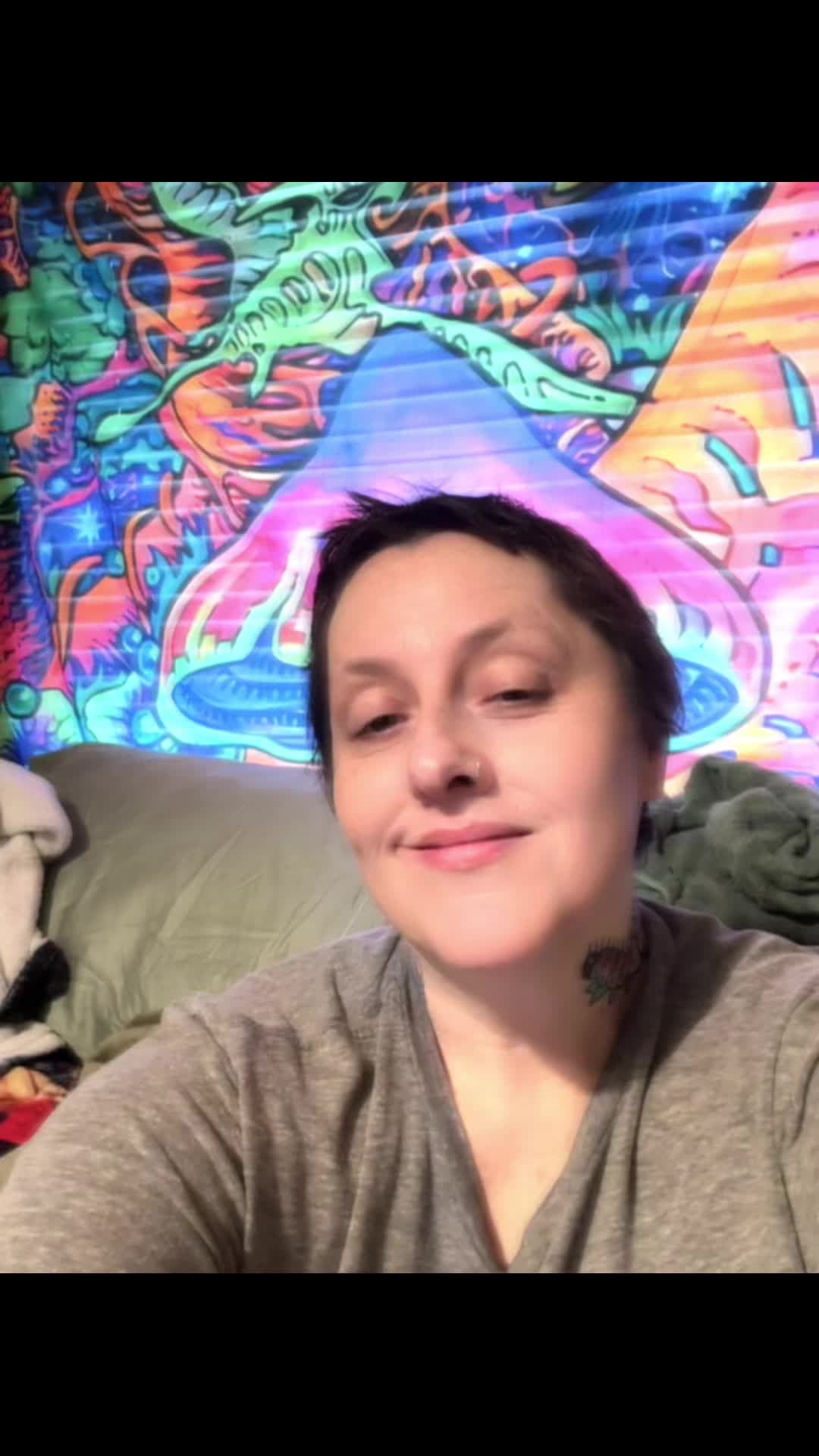 @MsGiveNoFox
