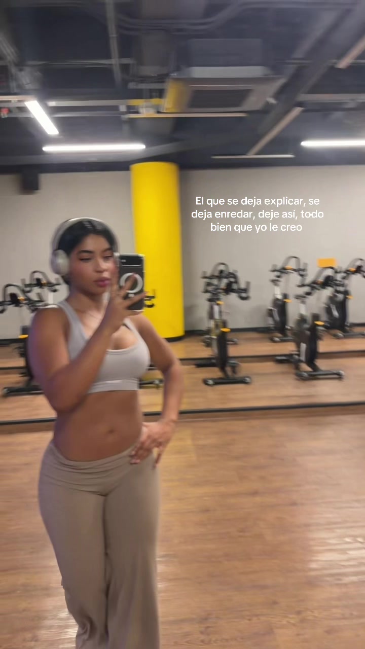 @Sararh_.
