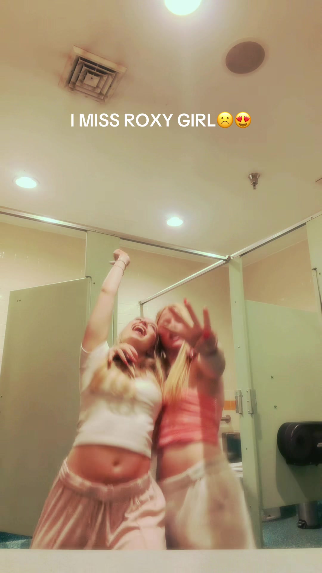 @haileyschwabbb