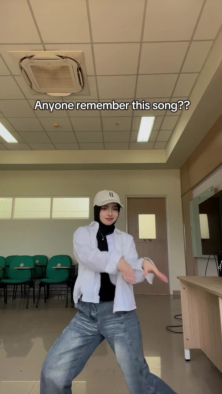 @Nayla 💃🏻
