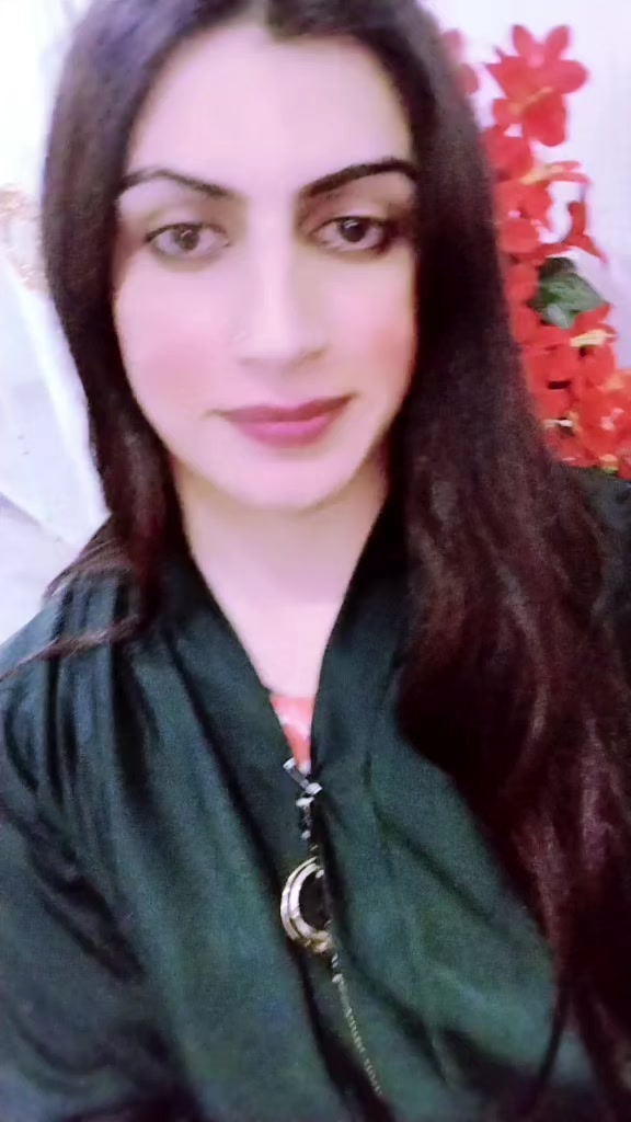 @nainakashaamiri