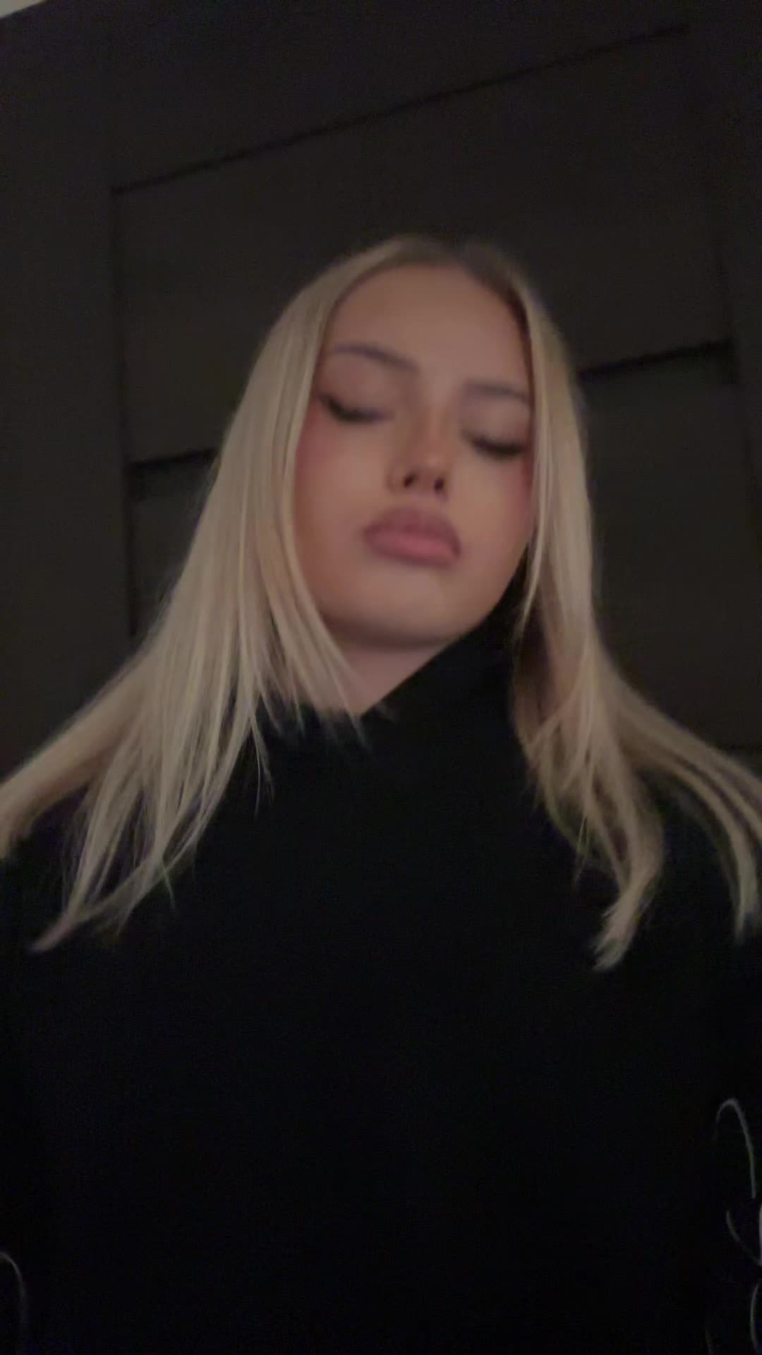 @𝑆𝑧𝑐𝑧𝑒̨𝑠́𝑛𝑖𝑎𝑘