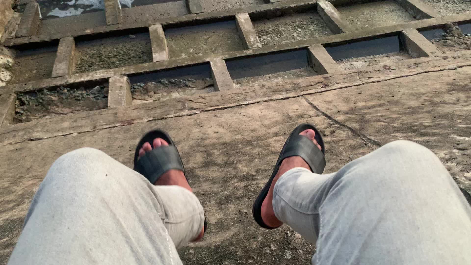 @Phi Vũ