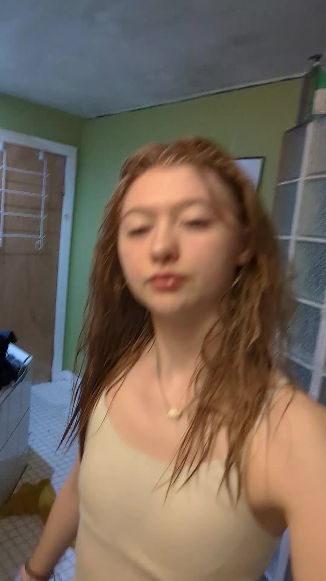 @Ana.Raye