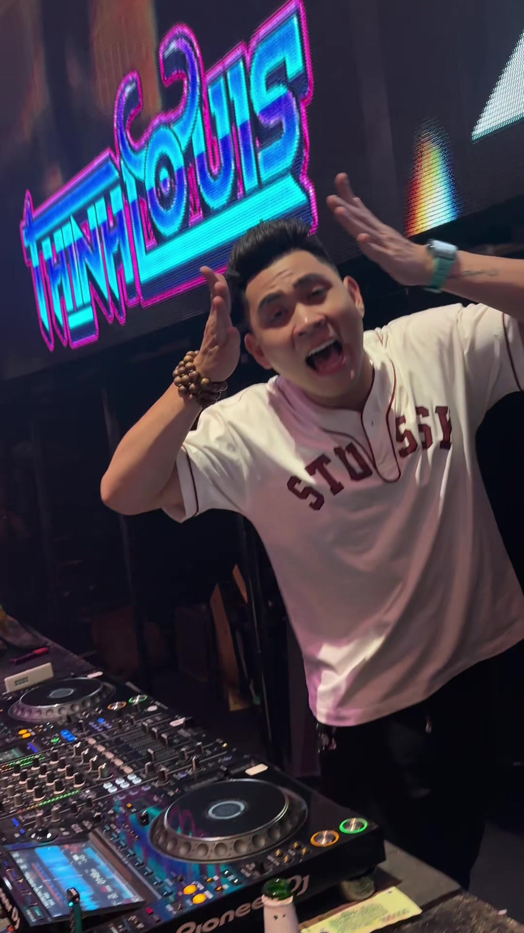 @DJ Thịnh Louis 👋🏻