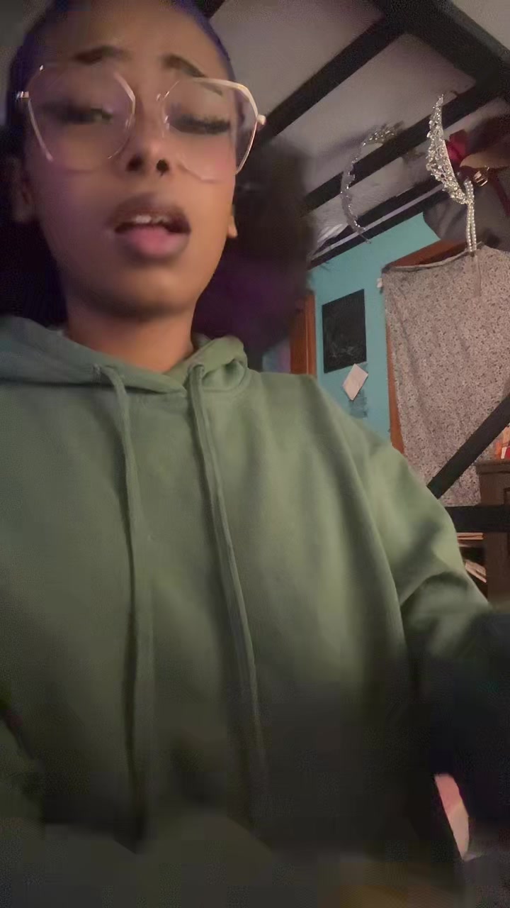 @Rainbownut